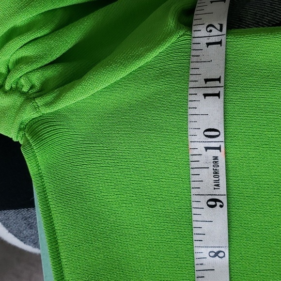 ZARA KNIT TOP WITH BALLOON SLEEVES neon green off the shoulder medium - Picture 10 of 11